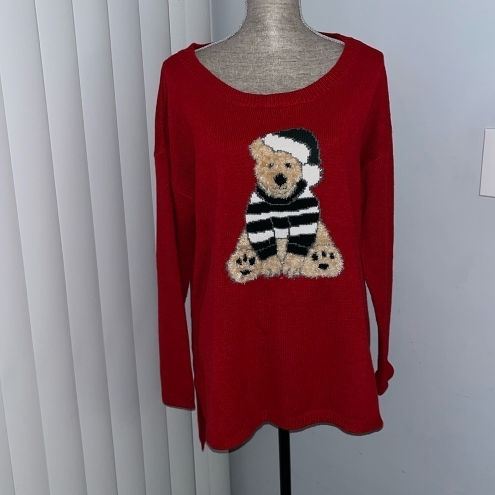 New York & Company red bear holiday oversized Christmas sweater Large